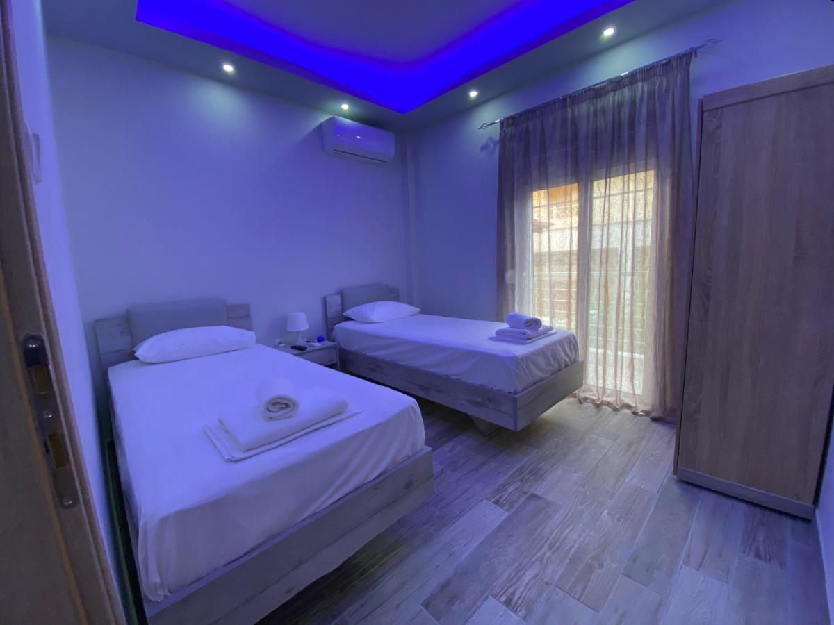 ניאה פלאגיה Nikolaidis Apartments מראה חיצוני תמונה