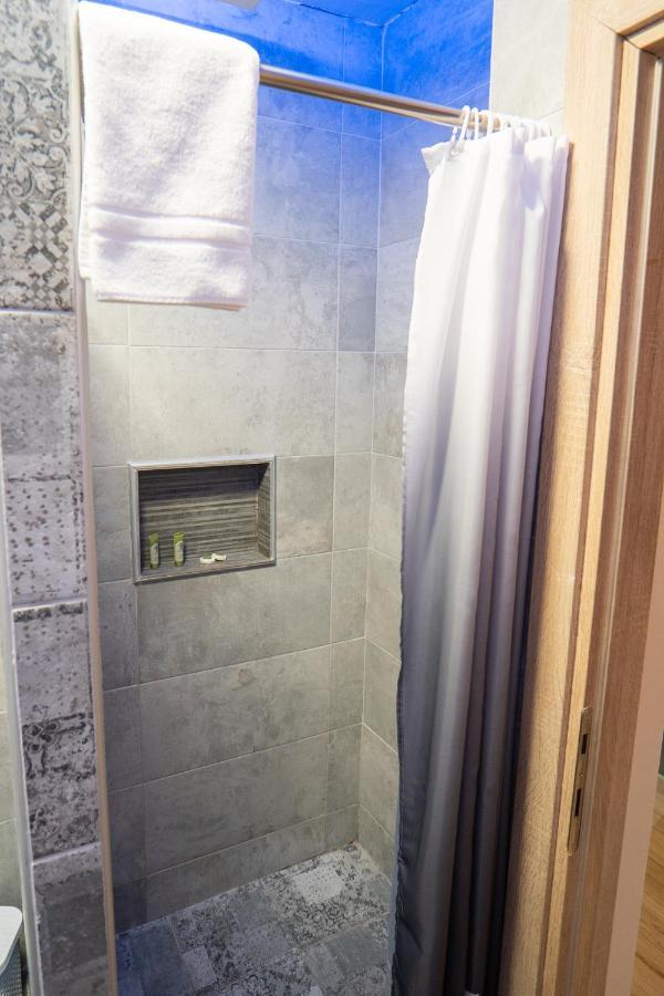 ניאה פלאגיה Nikolaidis Apartments מראה חיצוני תמונה